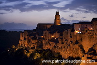 Pitigliano, Tuscany - Pitigliano, Toscane - it01511