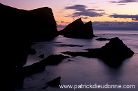 Foula: north coast and stacks, Shetland - Cote nord et récifs, Foula 13167