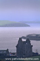 View of Scalloway and Scalloway castle, Shetland  - Vue de Scalloway 13301