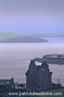 View of Scalloway and Scalloway castle, Shetland - Vue de Scalloway 13301 View of Scalloway and Scalloway castle, Shetland - Vue de Scalloway 13301