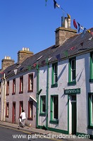 Scalloway street, painted houses, Shetland -  Maisons peintes à Scalloway 13308