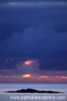 Red Sunset from West Burra, Shetland - Couchant depuis West Burra  13358