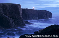 Eshaness basalt cliffs, Shetland, Scotland. -  Falaises basaltiques d'Eshaness  13576