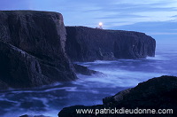Eshaness basalt cliffs, Shetland, Scotland. - Falaises basaltiques d'Eshaness 13576 Eshaness basalt cliffs, Shetland, Scotland. - Falaises basaltiques d'Eshaness 13576