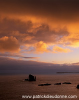The Drongs at sunset, Shetland - Les Drongs au couchant 13586 The Drongs at sunset, Shetland - Les Drongs au couchant 13586