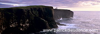 Sunset over Esha Ness cliffs, Shetland. - Couchant sur les falaises d'Eshaness 13572 Sunset over Esha Ness cliffs, Shetland. - Couchant sur les falaises d'Eshaness 13572
