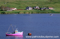 Fishing boat, Shetland, Scotland - Bateau de pêche dans les Shetland  13812