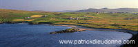 View of Norwick from Lamba Ness, Unst, Shetland - Norwick depuis Lamba Ness 14113