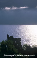 Urquhart Castle & loch Ness, Highlands, Scotland - Ecosse - 19103