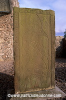 Knight's tomb, Kinkell, Scotland - Chevalier, Ecosse - 16194