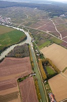 Canal et Marne vers Cumieres, Marne (51), France - FMV004 Canal et Marne vers Cumieres, Marne (51), France - FMV004