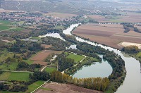 Vallee de Marne, Courcelles, Aisne (02), France - FMV027