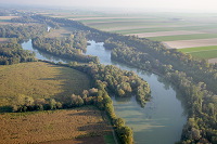 Marne entre Sogny et Coolus, Marne (51), France - FMV178