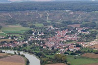 Trelou-sur-Marne et vignobles, Aisne (02), France - FMV231