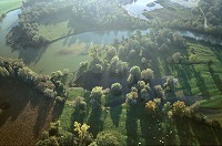 Marne et patures, Vesigneul (51), France - FMV349 Marne et patures, Vesigneul (51), France - FMV349