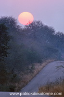 Sunrise, Kruger NP, South Africa - Afrique du Sud - 21201