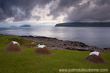 Skugvoy from Sandoy, Faroe islands - Skuvoy, iles Feroe - FER342 Skugvoy from Sandoy, Faroe islands - Skuvoy, iles Feroe - FER342