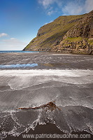 Inlet and beach, Saksun, Faroe islands - Saksun, iles Feroe - FER672