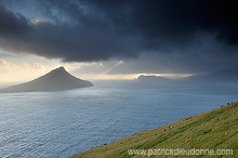 Koltur from Streymoy, Faroe islands - Ile de Koltur, iles Feroe - FER100