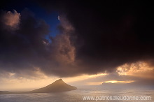 Koltur from Streymoy, Faroe islands - Ile de Koltur, iles Feroe - FER104