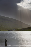 Fly fishing, Faroe islands - Peche a la mouche, iles Feroe - FER787