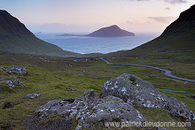 Koltur from Streymoy, Faroe islands - Koltur, iles Feroe - FER942