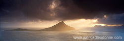 Koltur from Streymoy, Faroe islands - Ile de Koltur, iles Feroe - FER958