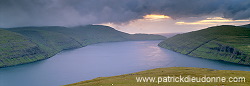 Vestmannasund at sunset, Faroe islands - Detroit de Vestmannasund, iles Feroe - FER062