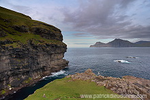 Kalsoy from Gjogv, Eysturoy, Faroe islands - Kalsoy, iles Feroe - FER222