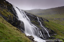 Laksa waterfall, Eysturoy, Faroe islands - Cascade, Eysturoy, iles Feroe - FER247