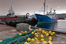 Toftir harbour, Faroe islands - Port de Toftir, iles Feroe - FER715