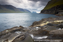 Kalsoyarfjordur, Kalsoy, Faroe islands - Kalsoyarfjordur, iles Feroe - FER768