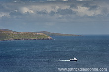 Ferry to Skopun, Sandoy, Faroe islands - Ferry, iles Feroe - FER381