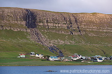 Sandur, Sandoy, Faroe islands - Village de Sandur, Iles Feroe - FER426