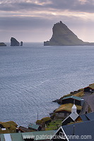 Tindholmur, Vagar, Faroe islands - Tindholmur, iles Feroe - FER635