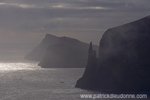 Trollkonufingur, Vagar, Faroe islands - Vagar, iles Feroe - FER816