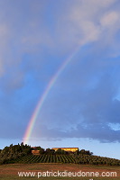 Rainbow, Tuscany - Arc-en-ciel, Toscane - it01458 Rainbow, Tuscany - Arc-en-ciel, Toscane - it01458