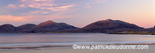 Beach and North Harris hills, Harris, Scotland - Plage sur Harris, Ecosse  15716