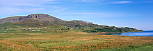 Staffin village and the Quiraing, Skye, Scotland - Staffin et le Quiraing, Skye, Ecosse  17324