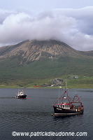 Loch Slapin and boats, Skye, Scotland -  Skye, Ecosse - 19383