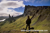 Old Man of Storr, hiker, Skye, Scotland - Skye, Ecosse - 19409