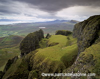 The Quiraing & Staffin bay, Skye, Scotland - Le Quiraing, Skye, Ecosse 15940 The Quiraing & Staffin bay, Skye, Scotland - Le Quiraing, Skye, Ecosse 15940