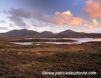 Loch Druidibeg at sunset, South Uist, Scotland - Loch Druidibeg, Uist, Ecosse 15980 Loch Druidibeg at sunset, South Uist, Scotland - Loch Druidibeg, Uist, Ecosse 15980