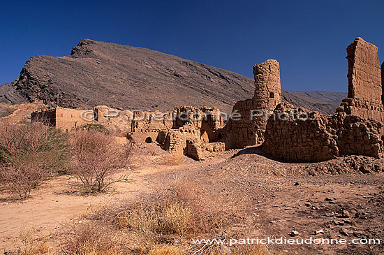 Tanuf, ruined village - Tanuf, village abandonné, OMAN (OM10011)