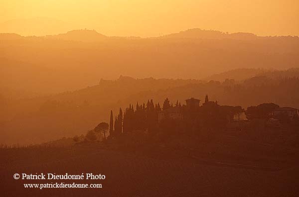 Tuscany, Chianti, Sunset near Panzano - Toscane, Chianti  12097