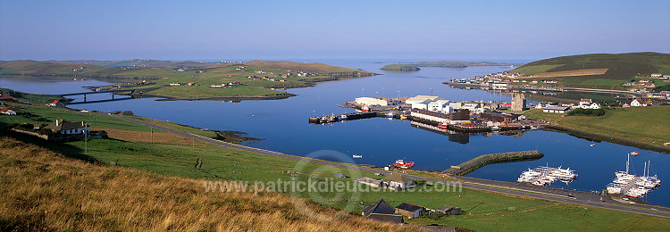 View of Scalloway, Shetland / Vue de Scalloway  13347