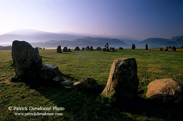 Castlerigg Stone Circle, Lake District, England - Castlerigg, Angleterre  14198
