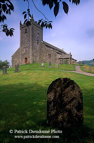 St Michael's church, Hawkshead, Lake District - Eglise St Michel, région des Lacs, Angleterre  14232