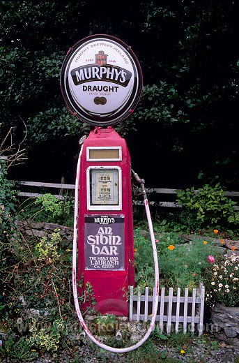 Beer pump, Ireland -  Un petit verre pour la route, Irlande   15512