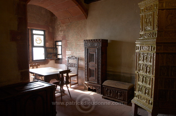 Haut-Koenigsbourg, chateau medieval (medieval castle), Alsace, France - FR-ALS-0396